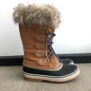 SOREL Waterproof Joan Of Arctic Boots // WORN ONCE
